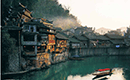 長(zhǎng)沙到張家界溶洞奇觀黃龍洞、地質(zhì)公園張家界國(guó)家森林公園汽車三日游（早班）